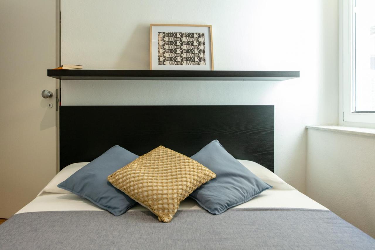 Lele'S Rooms Cagliari Ngoại thất bức ảnh