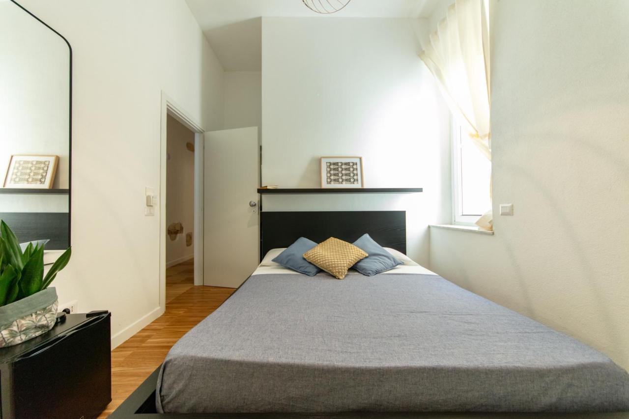 Lele'S Rooms Cagliari Ngoại thất bức ảnh